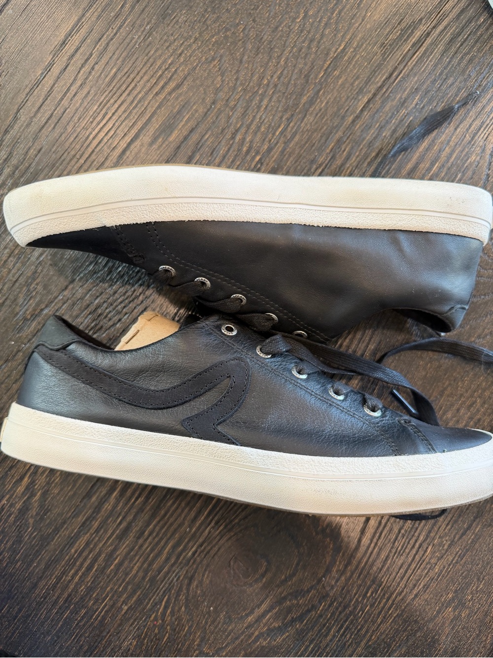 Sperry Top-Sider Women's Sandy Black Leather Sneakers size 8